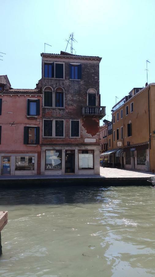 Calle Rielo Great Canal View Apartment