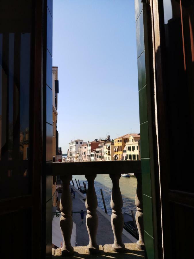 Apartment Calle Rielo Great Canal View Venice